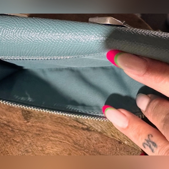 Coach Wallet "Special Order" Limited Edition - Picture 16 of 16